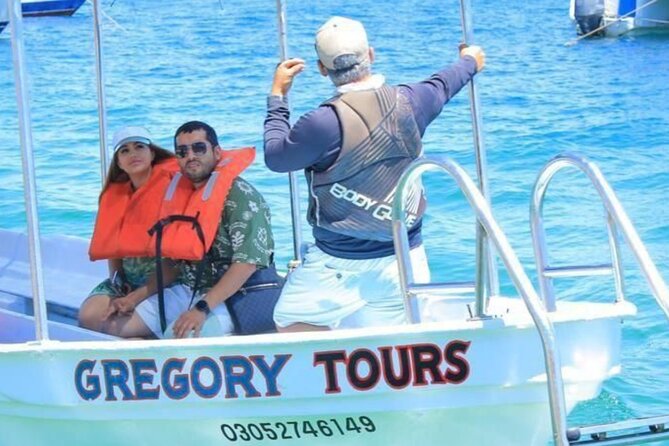2 in 1 Tour | Arc Tour with Beach Drop - Quick take on the Cabo boat tour