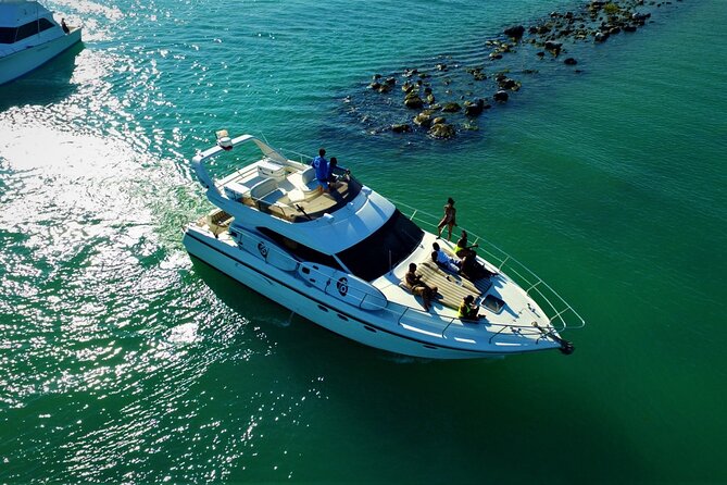3 Hour Xpu-Ha - 47' Azimut, Tulum, Playa del Carmen, Riviera Maya - Lunch with fire-grilled chicken and fresh salsa