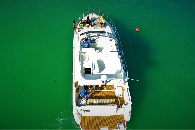 3 Hour Xpu-Ha - 47' Azimut, Tulum, Playa del Carmen, Riviera Maya - Paddle boards and the Xpu-Ha water stop