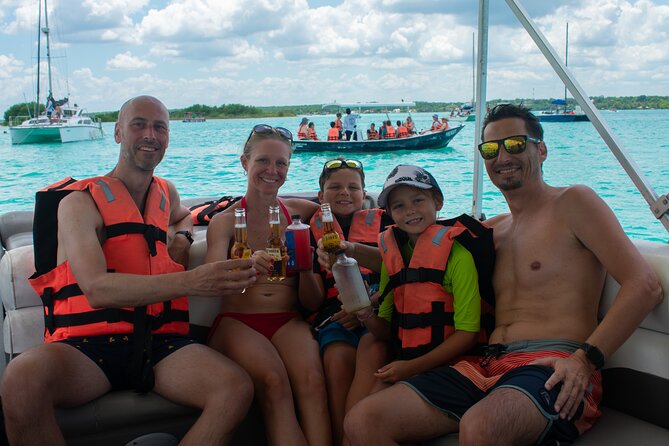 3 hr Pontoon Tour with access to Beach Club and Free Kayaks - Fruit, drinks, and what to expect on board