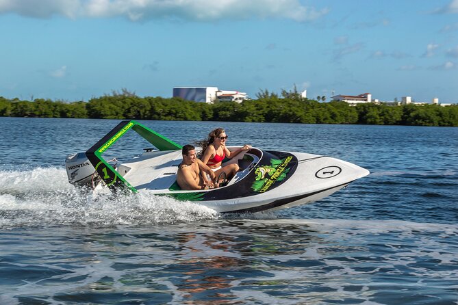 3 in 1 Jungle Speedboat and Snorkeling in Cancun - Taking the wheel across Cancun Bay