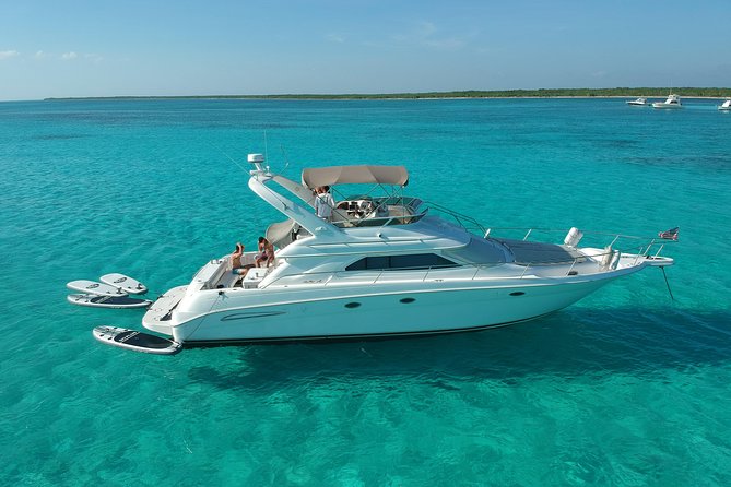 4 Hour - 51' Sea Ray, Tulum, Playa del Carmen, Riviera Maya - Lunch, cocktails, and a party-friendly boat