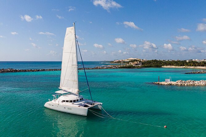 4H Private 38'Catamaran All-Inclusive in Tulum & Playa del Carmen - Paamul Bay gives the day its shape