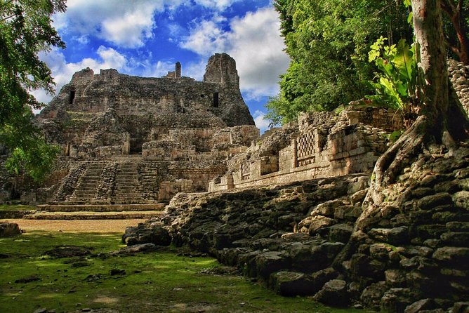 5 Days Mayan Heritage History Tour - Day 4: Edzna, Uxmal, and an evening in Merida