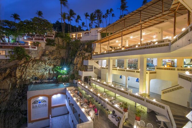 Acapulco Cliff Divers at Night - Is the $110 price fair?
