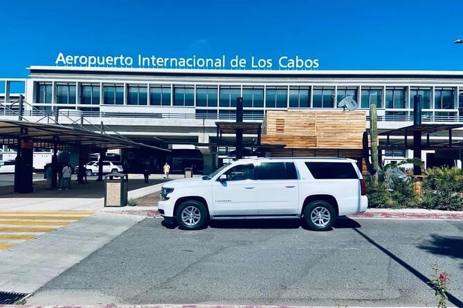 Airport Los Cabos Private Transportation - Drinks and the Welcome Promise