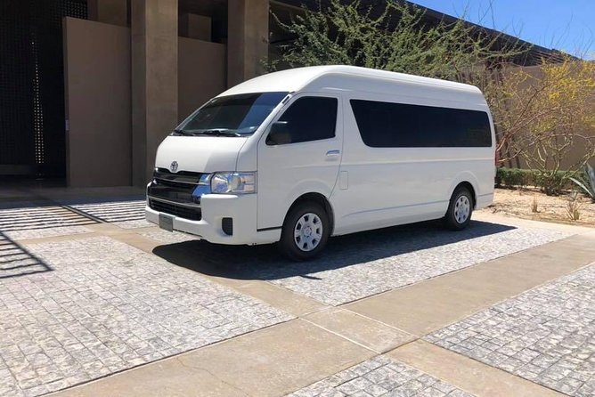 Airport Los cabos Round Trip Transportation - Water, beer, and Wi-Fi are not guaranteed extras