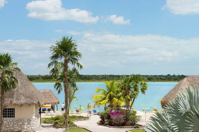Bacalar Lagoon & Chacchoben Mayan Ruins from Costa Maya - Bacalar Lagoon: lunch, kayaks, and seven colors