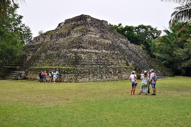 Bacalar Lagoon & Chacchoben Mayan Ruins from Costa Maya - Meeting your van outside Costa Maya Port