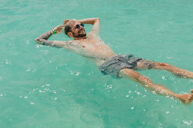Bacalar Lagoon Sightseeing Boat Tour with Open Bar and Snacks - Black Cenote and the lagoon’s darker side