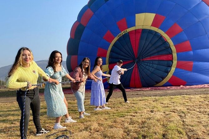Balloon Flight + Breakfast in a cave + Pick up CDMX + Pyramids - Breakfast in a cave, with a note of caution