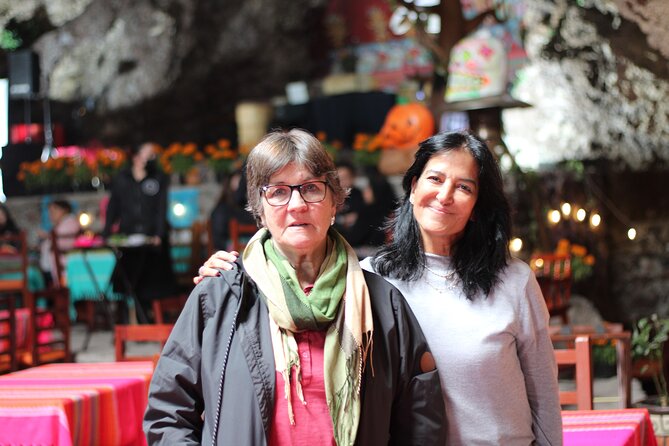 Balloon flight + Breakfast in cave + Pyramids + Pick up CDMX. - Who will enjoy this combination