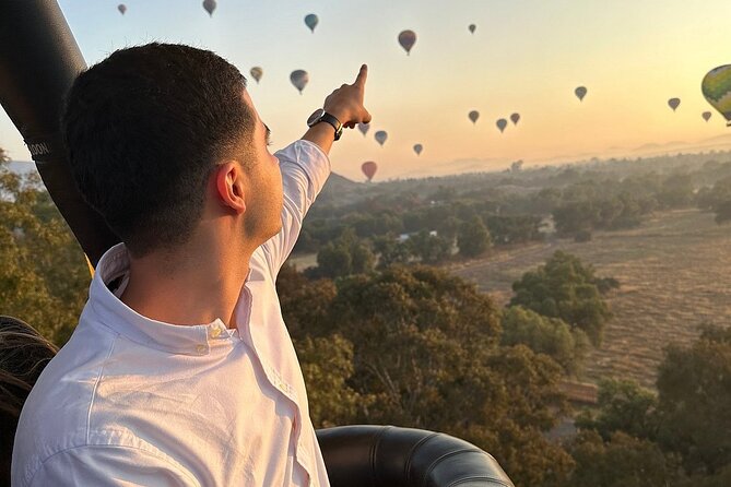 Balloon flight / Breakfast in the cave / CDMX pick-up + Pyramids - What the $153.83 price really covers