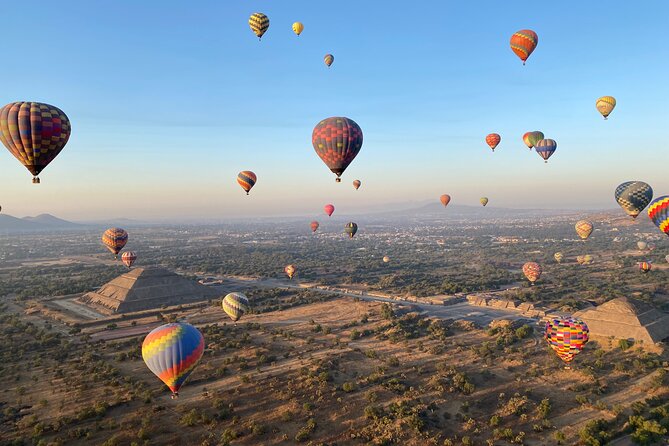 Balloon flight in Teotihuacán from Mexico City - Why Teotihuacán works so well from the air