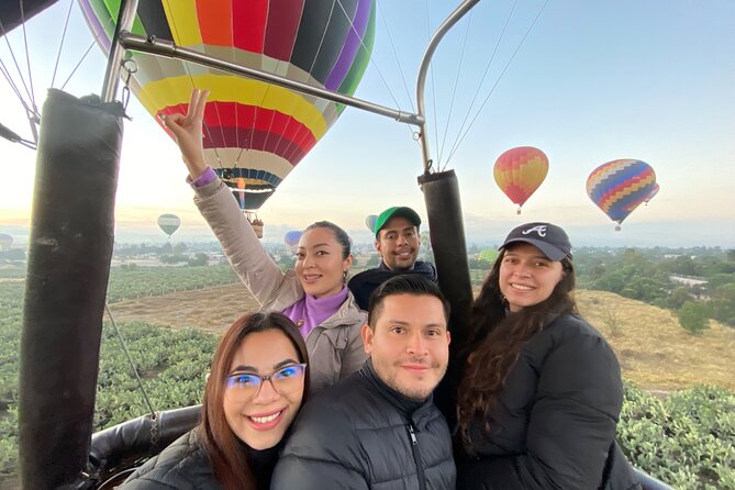 Balloon flight in Teotihuacán from Mexico City - Breakfast, tasting stops, and the package choices