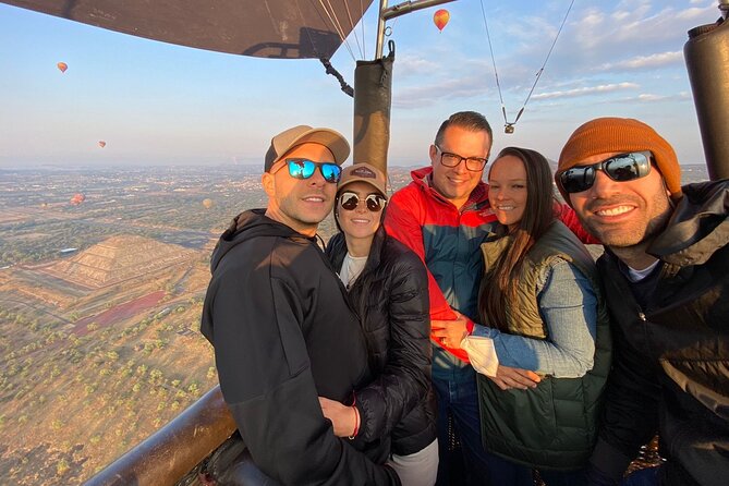 Balloon flight in Teotihuacan from Mexico City - The 4:40 am start from Mexico City