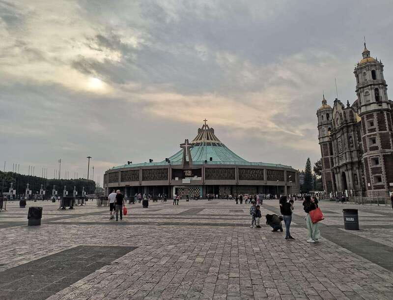 Basilica de Guadalupe: Complete Walking Tour - Meeting at La Guadalupana on Montevideo