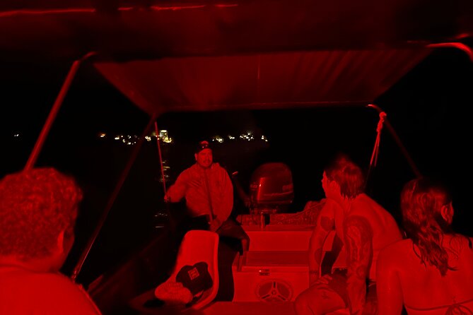 Bioluminescence & sunset local boat tour to Los Arcos Sanctuary - The bioluminescence works best from inside the water