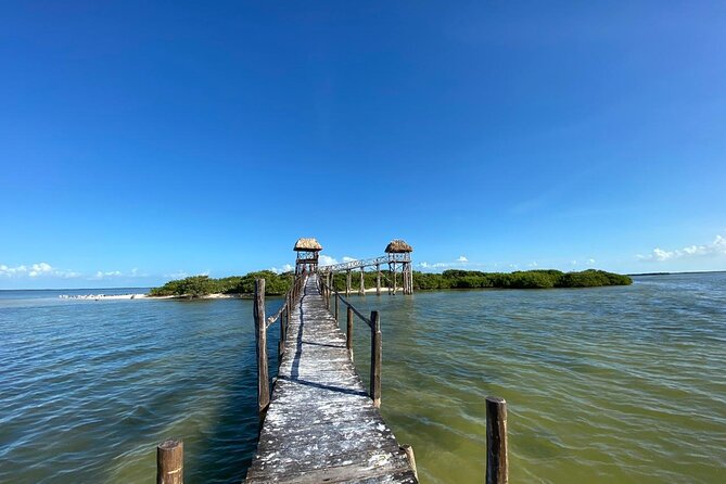 Boat Tour of Three Islands in Holbox with Transportation - Yalahau Lagoon and the freshwater pool