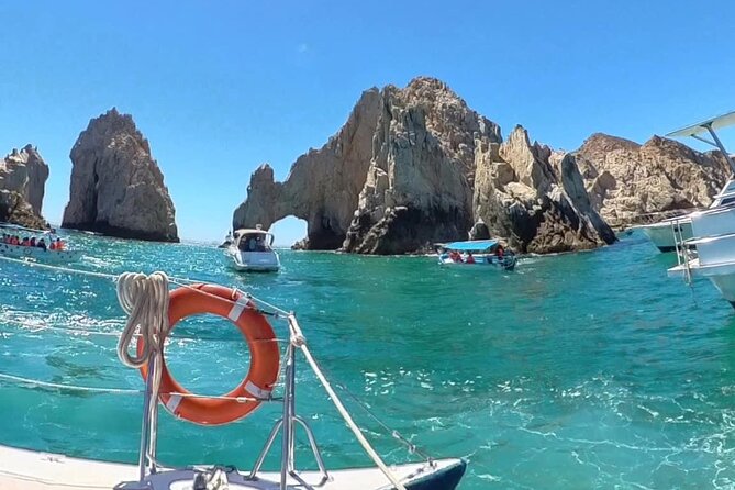 Cabo Blue Snorkeling Cruise, Open Bar and Lunch in Cabo San Lucas - Lunch, drinks, and the onboard mood