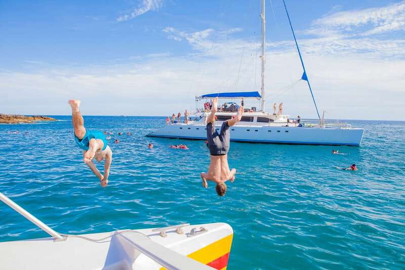 Cabo Catamaran Snorkel: Arch & Santa Maria, Open Bar, Snacks - Why this $75 Cabo cruise offers good value
