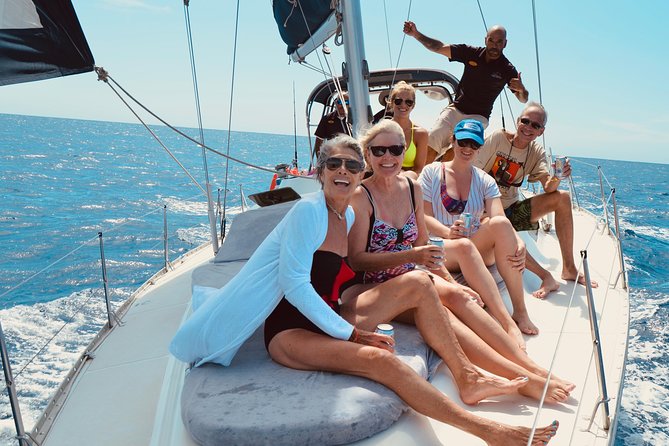 Cabo San Lucas Private 38 ft Sailing Tour with Snorkeling - Food, drinks, and the onboard comfort level