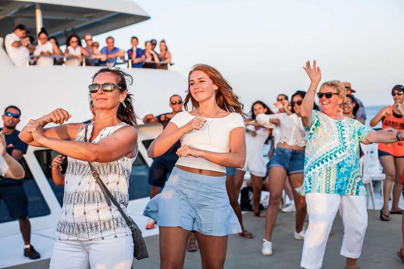 Cabo San Lucas: Sunset Dinner Cruise - Setting Sail From Marina Cabo San Lucas