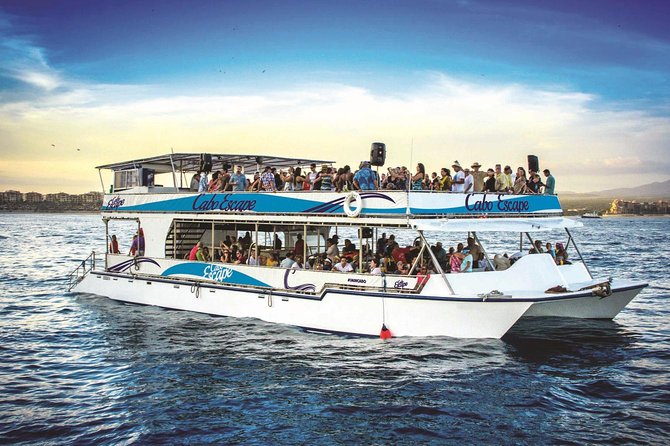 Cabo San Lucas Sunset Dinner Cruise with Open Bar - El Arco from the water at sunset