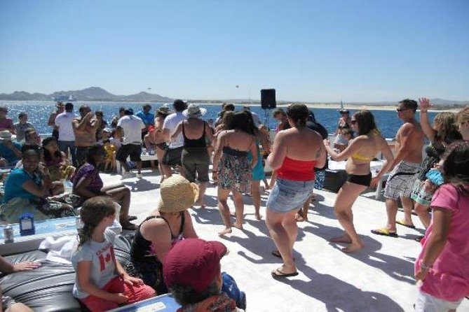Cabo San Lucas Sunset Dinner Cruise with Open Bar - Weather, clothing, and the small details that matter