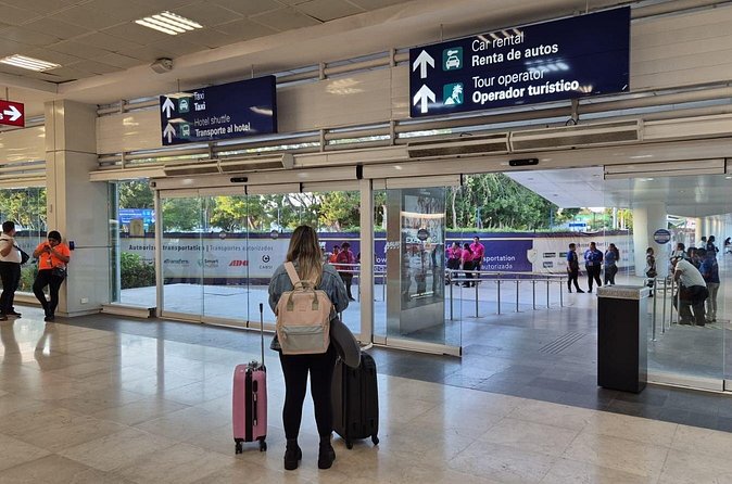Cancun Airport Private Transfers to Cancun 15 Miles - Communication before pickup matters