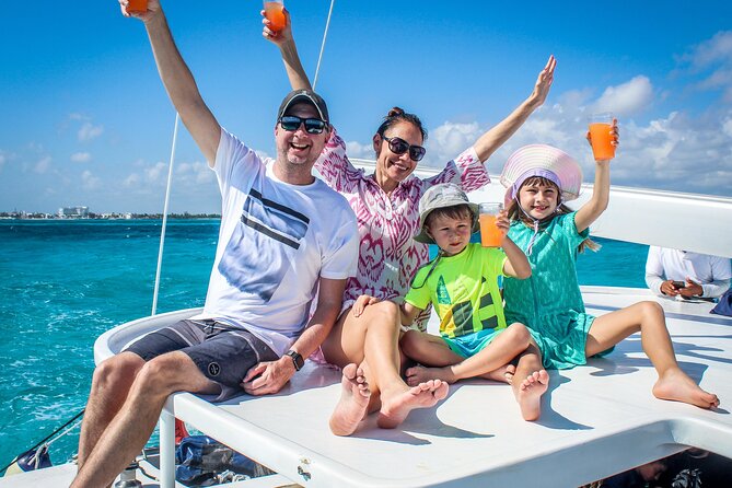 Cancun : All Inclusive Catamaran Tour to Isla Mujeres - How the seven-hour schedule feels