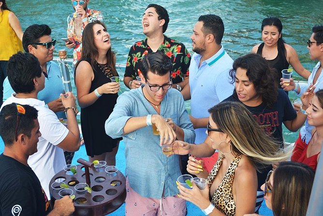 Cancun Dancer Cruise to Isla Mujeres with Snorkeling and Lunch - Fajitas make lunch more practical