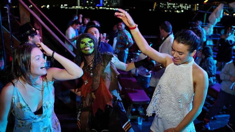 Cancún: Jolly Roger Pirate Dinner Cruise 2025 - Captain Black Jack’s hunt for the Golden Fleece