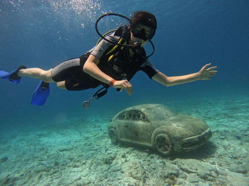 Cancun: Musa Underwater Museum & Reef Discover Scuba Diving - Aquafun Marina starts the day with preparation