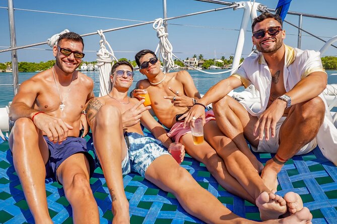 Catamaran Booze Party With Open Bar in Cancun - The afternoon starts at Marina Las Perlas