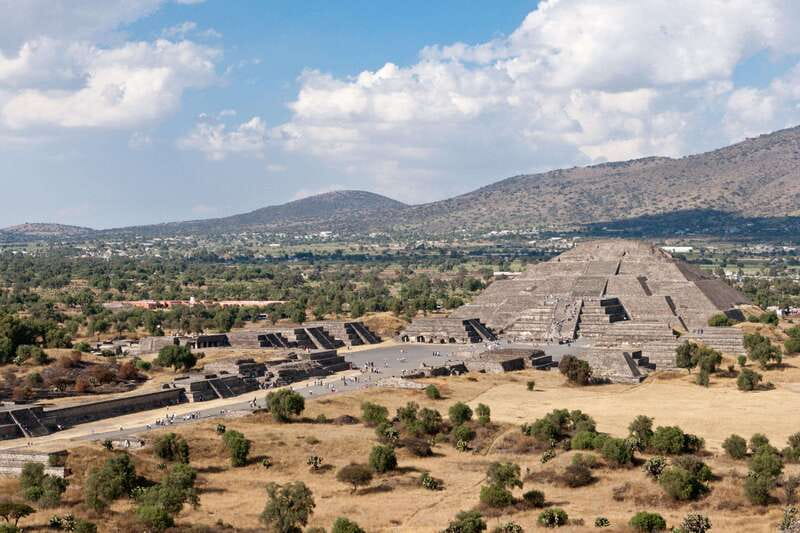 CDMX: Tour of the ruins of Teotihuacan, Tlatelolco, and Guadalupe - Guadalupe offers a different kind of Mexican history