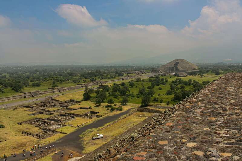 CDMX: Tour of the ruins of Teotihuacan, Tlatelolco, and Guadalupe - Transport and guiding make the long route easier