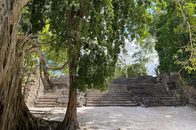 Chacchoben Mayan Ruins and Bacalar Lagoon Combo Tour from Costa Maya - Walking among Chacchoben’s Maya temples