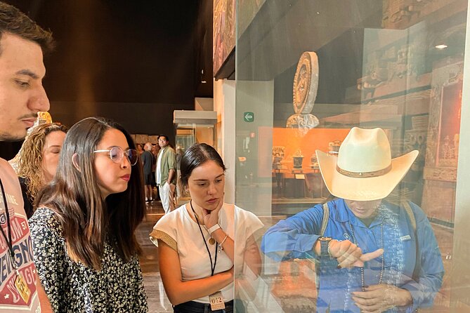 Chapultepec Castle & Anthropology Museum Tour - Group Tour or Private Upgrade?