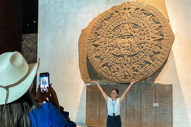 Chapultepec Castle & Anthropology Museum Tour - Walking Through Chapultepec Forest to the Castle