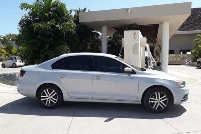 Cheap transfer for up to 10 people. - Why a private Cancun airport transfer can be worth it