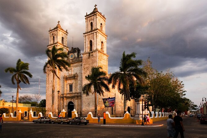 Chichén Itzá, Cenote and Valladolid with Lunch and transportation. - Valladolid in 20 to 45 minutes