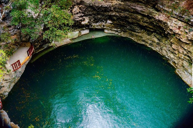 Chichen Itza Deluxe Valladolid and 2 Cenotes - What a $179 day from Cancun really buys
