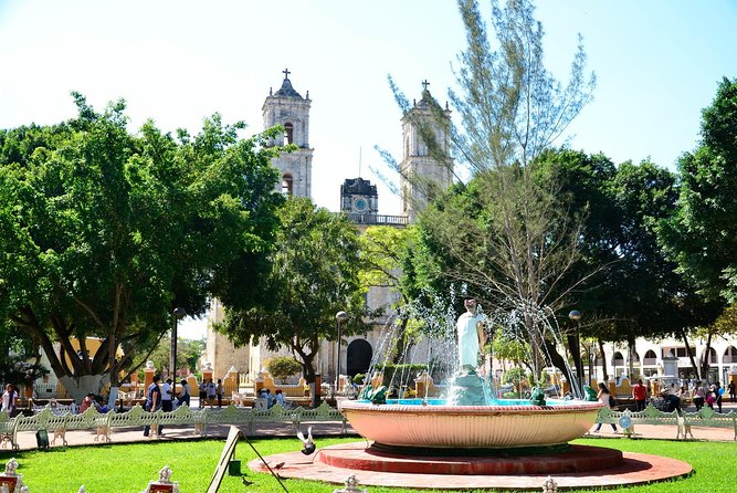 Chichen Itza Deluxe Valladolid and 2 Cenotes - Meals are useful, but timing can be awkward