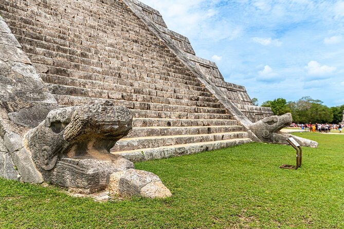 Chichen Itza Options with Sacred Cenote from Cancun - Guides, group size, and how the day feels