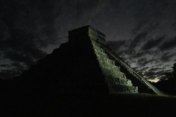 Chichen Itza Sunrise and Cenote Ik Kil from Cancun - What your guide adds to the ruins