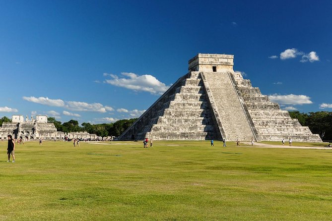 Chichen Itza Ticket with optional Guide - Getting there without transportation included