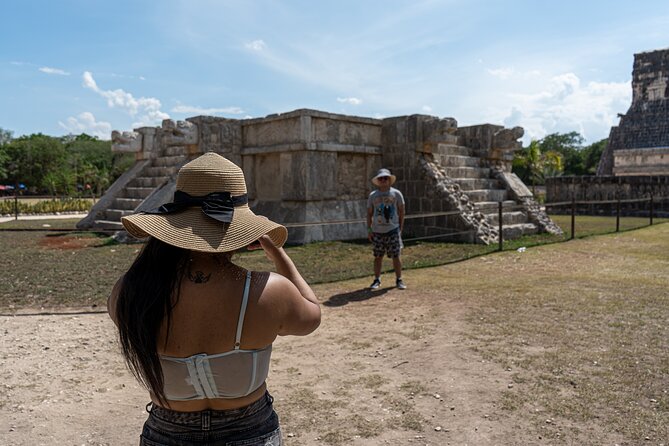 Chichen Itza Ticket with optional Guide - Family visits and independent exploration