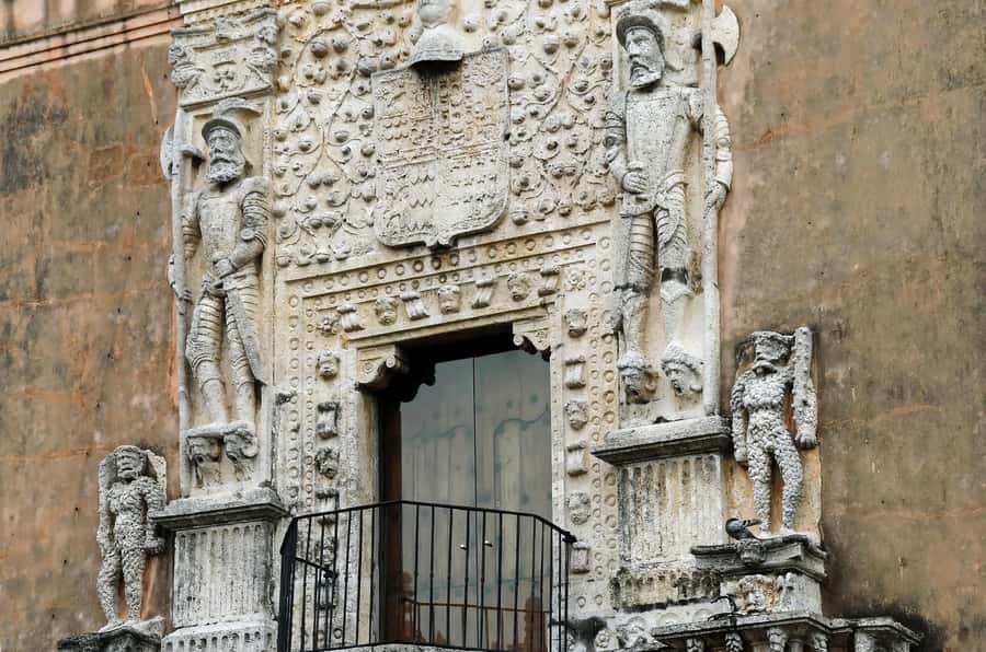 Chichén Itzá: Tour with Expert Tour Guide - Practical comfort and access