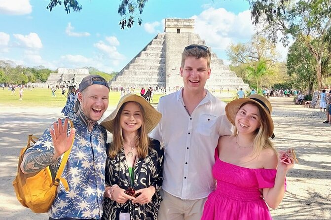Chichen Itza : Walking Tour with Expert Guide and Skip-the-Line Access! - El Castillo: 30 minutes with the Maya calendar